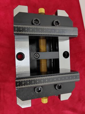 हैवी कटिंग मैनुअल क्लैम्पिंग फिक्स्चर 155 मिमी सीएनसी मिलिंग फिक्स्चर