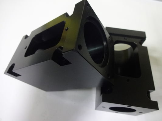 कठोरता कस्टम सीएनसी एल्यूमीनियम पार्ट्स 120 मिमी एनोडाइज्ड सीएनसी मिलिंग पार्ट्स