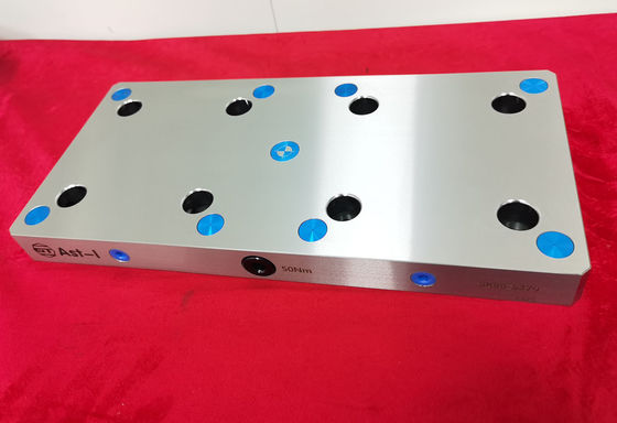 एएसटी 3/4/5 अक्ष सीएनसी वर्किंग और 4 बोल्ट के लिए कठोर स्टील एक्सिस फिक्स्चर