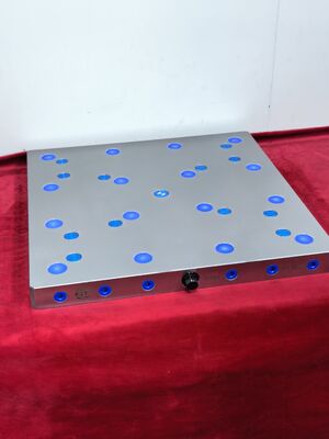 OEM 18KN लॉकिंग फोर्स 5 एक्सिस सीएनसी क्लैंपिंग फिक्स्चर सीएनसी वर्कहोल्डिंग फिक्स्चर जो विनिर्माण लाइनों में वर्कपीस स्थिरता और क्लैंपिंग प्रदान करता है